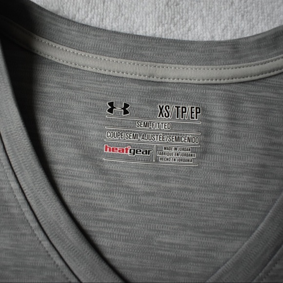 Under armour workout t-shirt - Picture 5 of 9